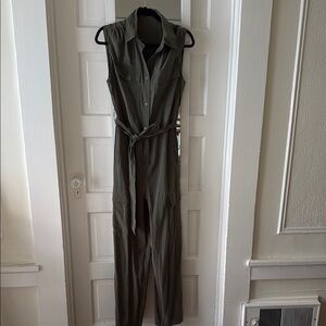 Mango Green Jumpsuit with V-Neck and Waist Tie